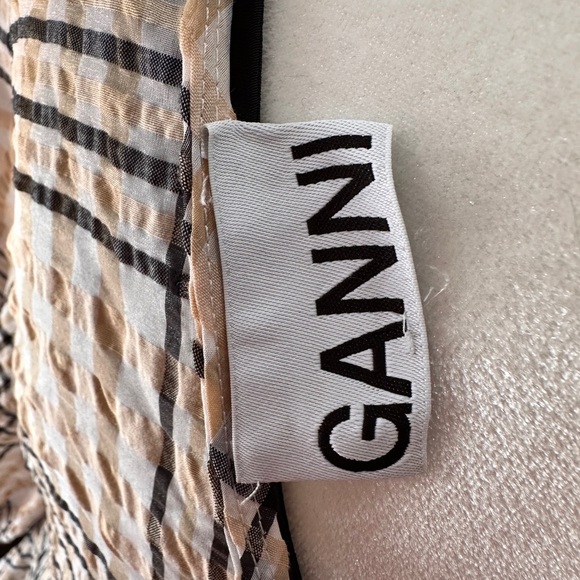 Ganni Cream Seersucker Trapeze Dress with Puff Sleeves and V-Neck NWOT - Picture 12 of 13